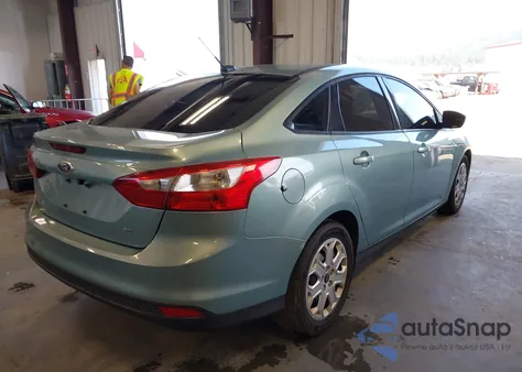 2012 Ford Focus Se z USA, uszkodzony, nr VIN 1FAHP3F20CL216223